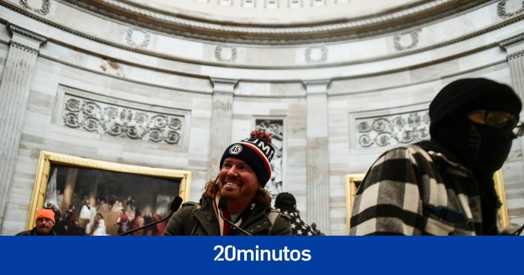 El hombre que asaltó el Capitolio de Estados Unidos celebra una fiesta antes de «ir a prisión»