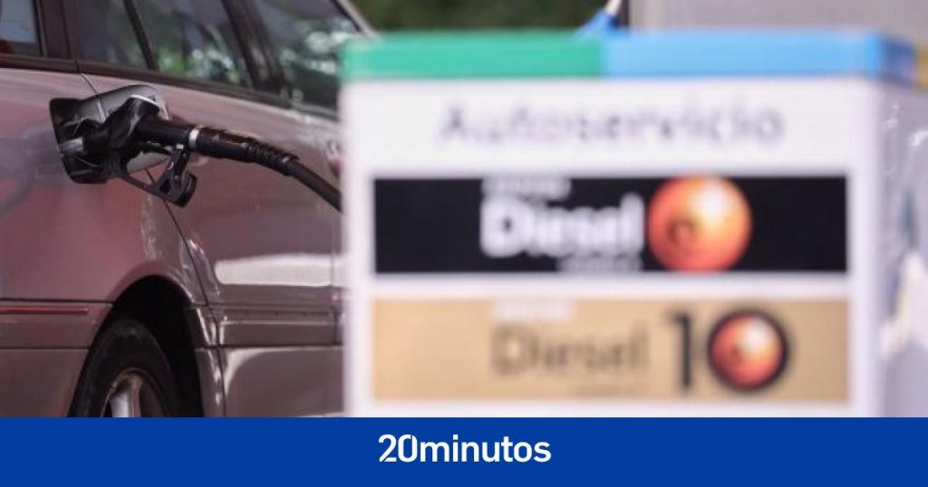 El precio de las gasolinas da un pequeño respiro tras casi tres meses seguidos de subidas en las que se han batido récords