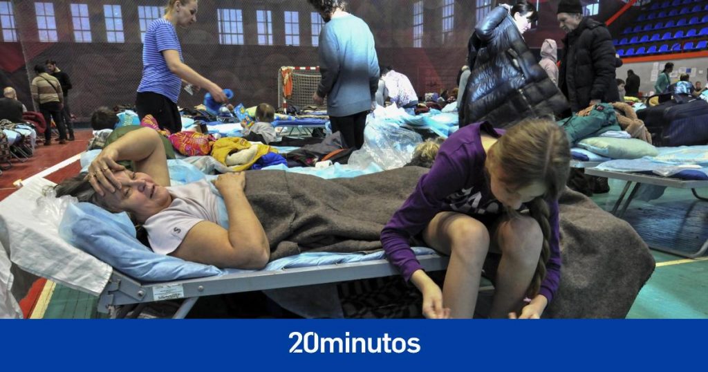 Evacuados más de 8.000 civiles de ciudades ucranianas a través de corredores humanitarios este lunes