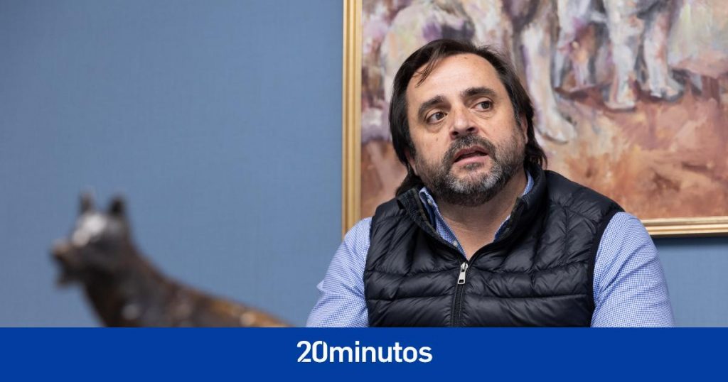 José Miguel Doval, Presidente de la Real Sociedad Canina: «Cuando una raza se pone de moda corre el peligro de caer en manos de los que solo buscan el lucro»