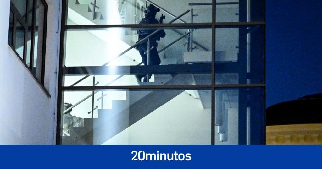 Un joven mata a dos mujeres en una escuela de Suecia