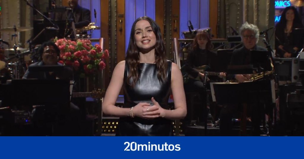 Ana de Armas empieza su monólogo en ‘Saturday Night Live’ en español: «Es broma, hablo inglés»