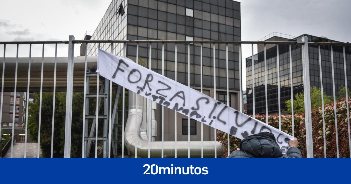 Berlusconi abandona la unidad de cuidados intensivos pese a que sigue ingresado en el hospital