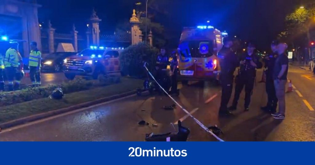 Cuatro heridos tras un accidente entre dos motocicletas y un patinete en la avenida Alfonso XII