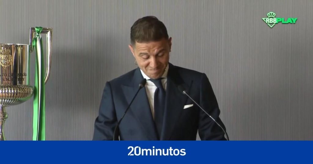 Despedida de Joaquín del Betis, en directo, reacciones y última hora del mundo del fútbol Despedida de Joaquín del Betis, en directo, reacciones y última hora del mundo del fútbol