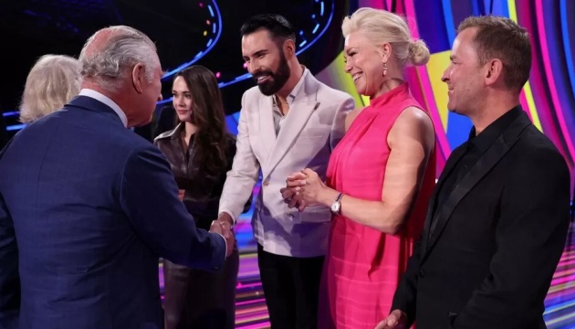 El rey Carlos presenta el escenario de Eurovisión 2023