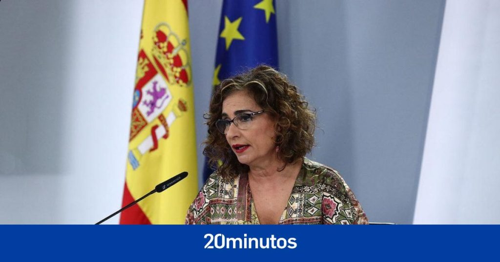 Hacienda pone en marcha una campaña del IRPF que le permitirá ingresar 865 millones más… y devolverá 250 millones menos Hacienda pone en marcha una campaña del IRPF que le permitirá ingresar 865 millones más… y devolverá 250 millones menos