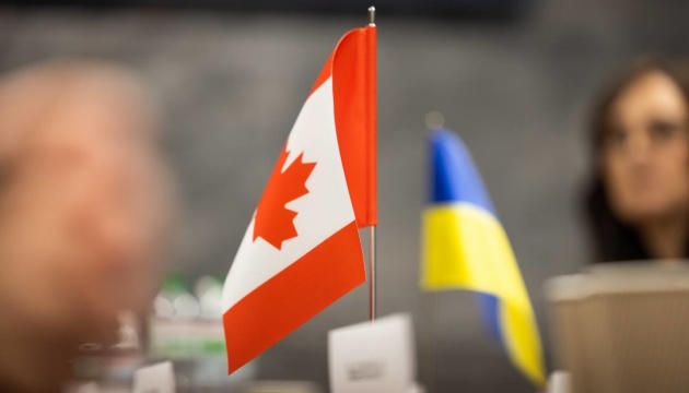 Acuerdos con Canadá para ayudar a sacar a Rusia del mercado mundial de combustible nuclear