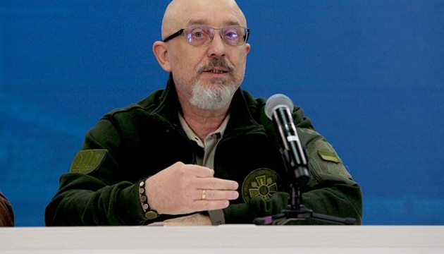 Se ha establecido un grupo de trabajo sobre cuestiones médicas en el Ministerio de Defensa, encabezado por Tyra