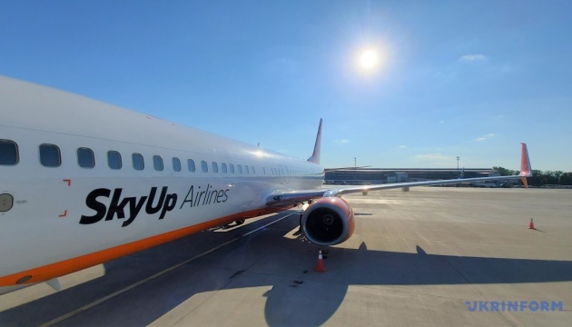 Un avión ucraniano se incendió durante un intento de golpe de Estado en Sudán