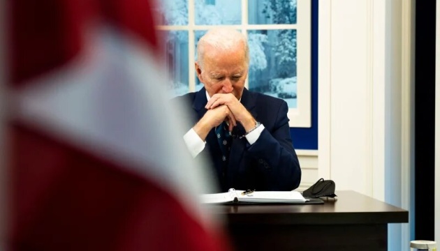 Un grupo de republicanos pide a Biden que deje de enviar ayuda a Ucrania