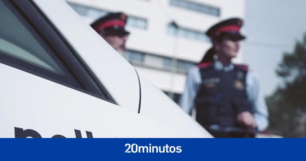 Unas colillas y un preservativo usado, claves en el caso de violación grupal a una chica en una nave de Rubí