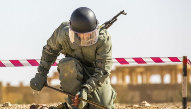 El ejército irlandés entrena a las fuerzas ucranianas en desminado y desactivación de bombas