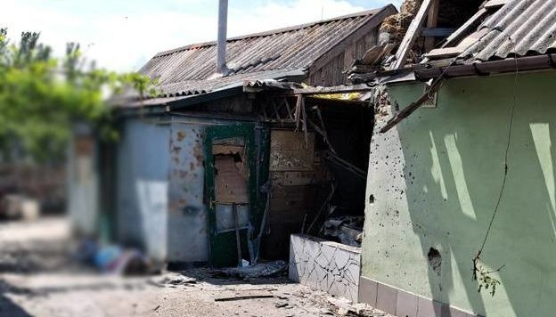 Un hombre fue asesinado en su propia casa en la región de Kherson durante un bombardeo Un hombre fue asesinado en su propia casa en la región de Kherson durante un bombardeo