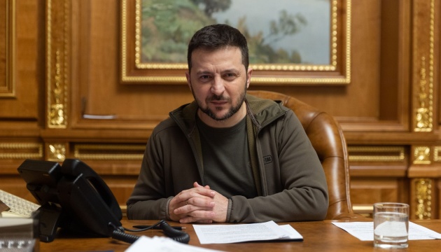 Zelensky felicitó a Santiago Peña por su victoria en las elecciones presidenciales de Paraguay Zelensky felicitó a Santiago Peña por su victoria en las elecciones presidenciales de Paraguay