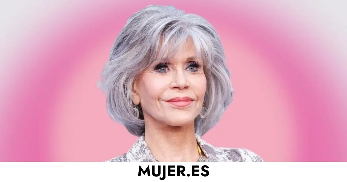 Jane Fonda, a sus 85 años, muestra cómo llevar los pantalones blancos sin fallar Jane Fonda, a sus 85 años, muestra cómo llevar los pantalones blancos sin fallar