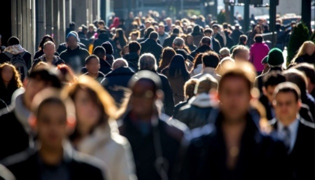 La fe en las fuerzas armadas, la familia y el trabajo diario ayudan a los ucranianos a mantenerse resilientes