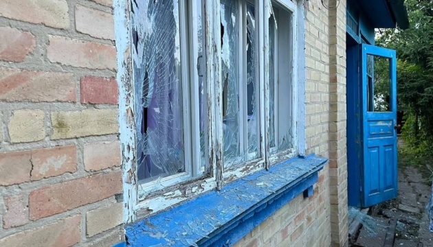 12 casas privadas, un edificio de varios pisos fueron dañados en la región de Kiev