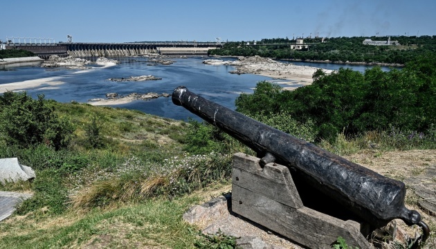 En Zaporizhia, el nivel del agua en los tramos inferiores está más de dos metros por debajo de lo normal En Zaporizhia, el nivel del agua en los tramos inferiores está más de dos metros por debajo de lo normal