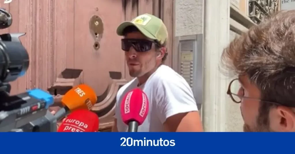 Íñigo Onieva, fuera de sí, llama psicópatas a los periodistas de 'Socialité' y María Patiño estalla: "Todo en él es oscuro"