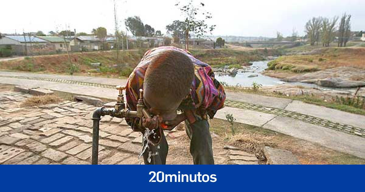 Sudáfrica emite un aviso por un brote de cólera que registra cerca de 50 muertos Sudáfrica emite un aviso por un brote de cólera que registra cerca de 50 muertos