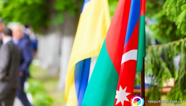 Ucrania y Azerbaiyán han acordado una cuota de permisos para el transporte internacional de carga para 2024 Ucrania y Azerbaiyán han acordado una cuota de permisos para el transporte internacional de carga para 2024