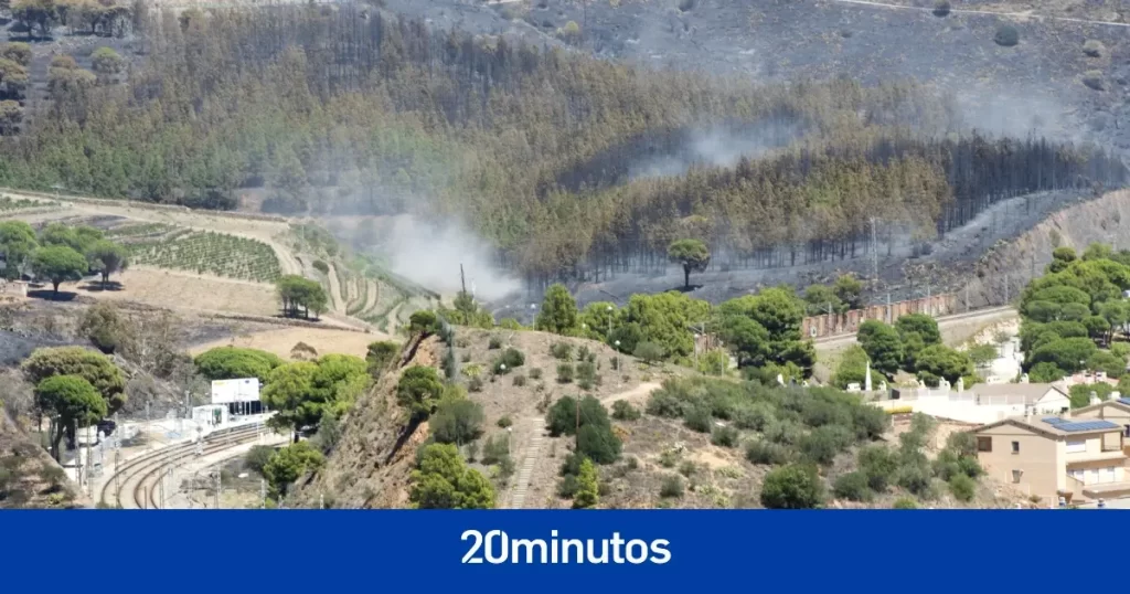 El incendio de Portbou y Colera queda estabilizado y acaba el confinamiento