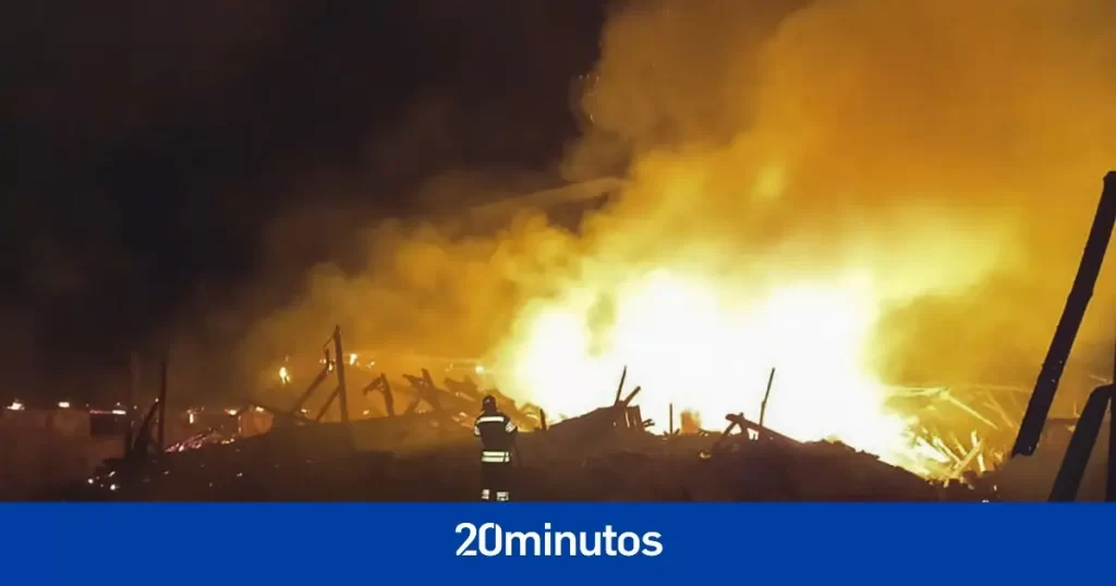 Rusia bombardea el oeste de Ucrania, que responde con ataques en puntos estratégicos Rusia bombardea el oeste de Ucrania, que responde con ataques en puntos estratégicos
