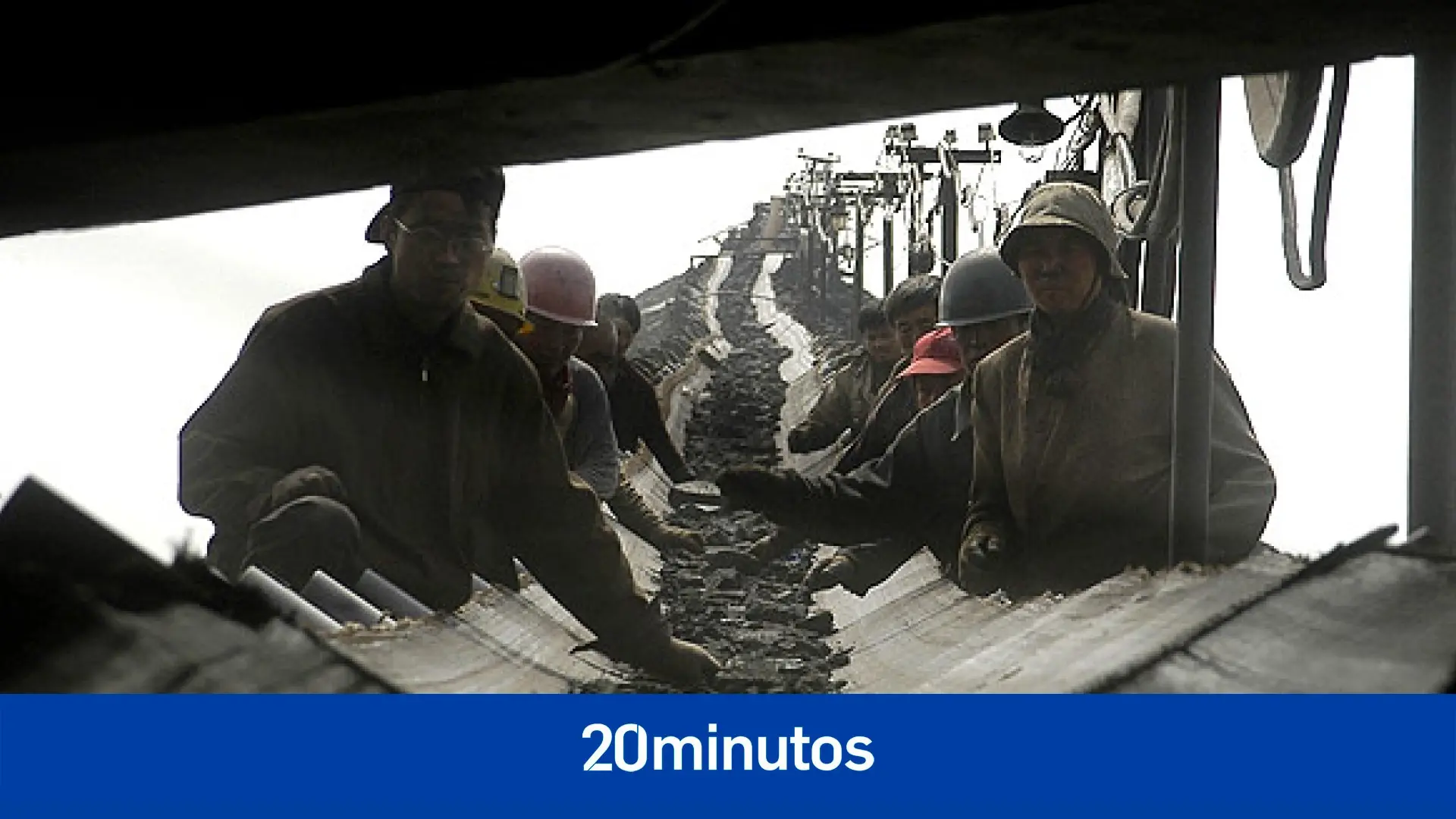 Al menos 16 muertos por el incendio en una mina de carbón en China