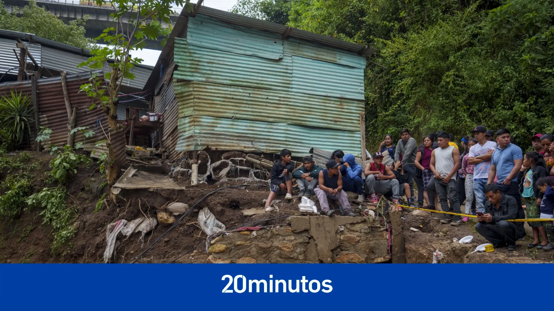 Al menos seis muertos y 18 desaparecidos por el desbordamiento del río Naranjo en Guatemala