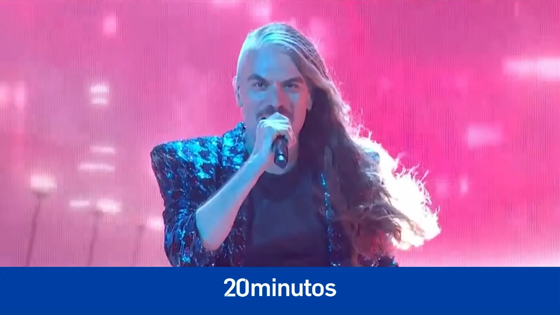 Danny Estrin, cantante de Voyager, representante de Australia en Eurovisión 2023, anuncia que tiene cáncer en estadio 4