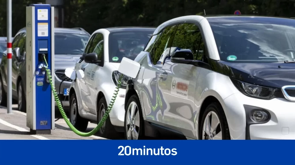 Los 27 pactan rebajar y retrasar la norma que exige la reducción de emisiones a los coches