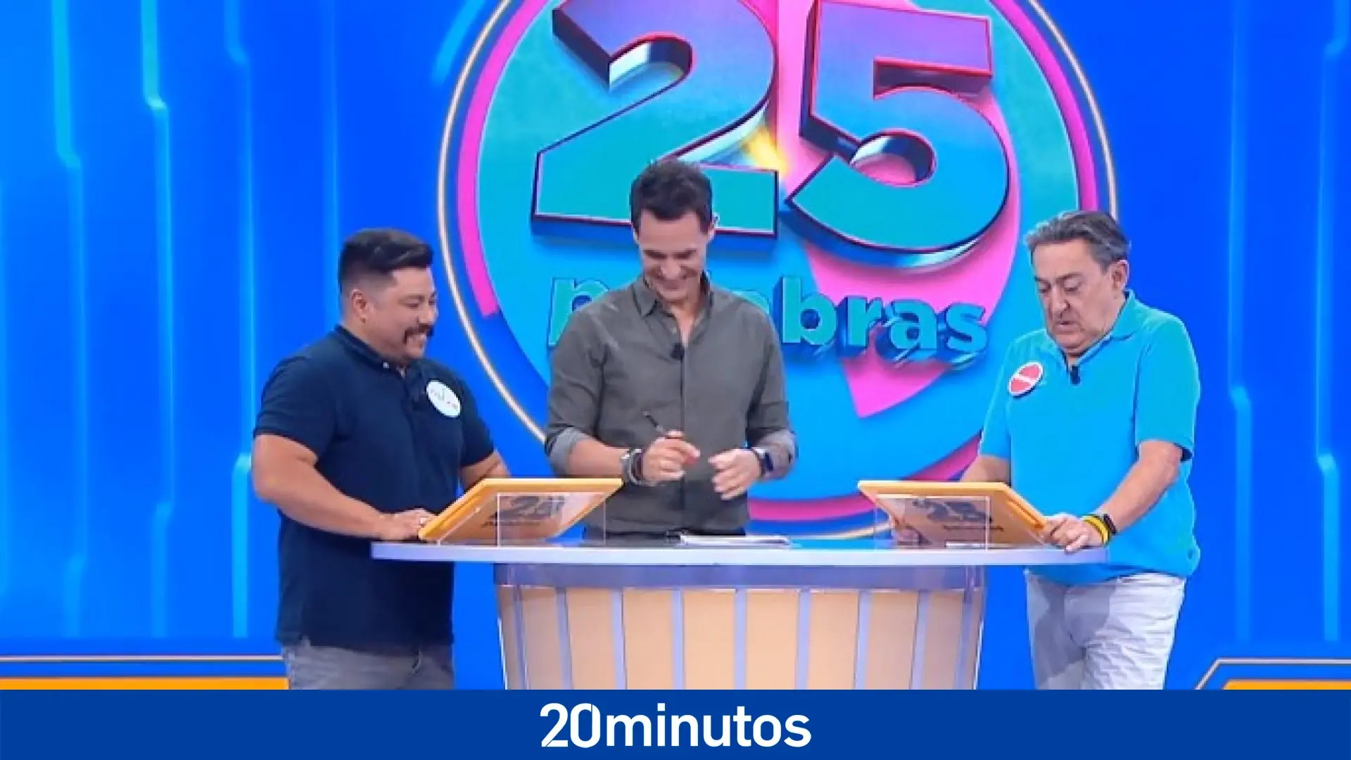 Mauricio Colmenero y ‘Machupichu’ de ‘Aída’ se reencuentran en ’25 palabras’