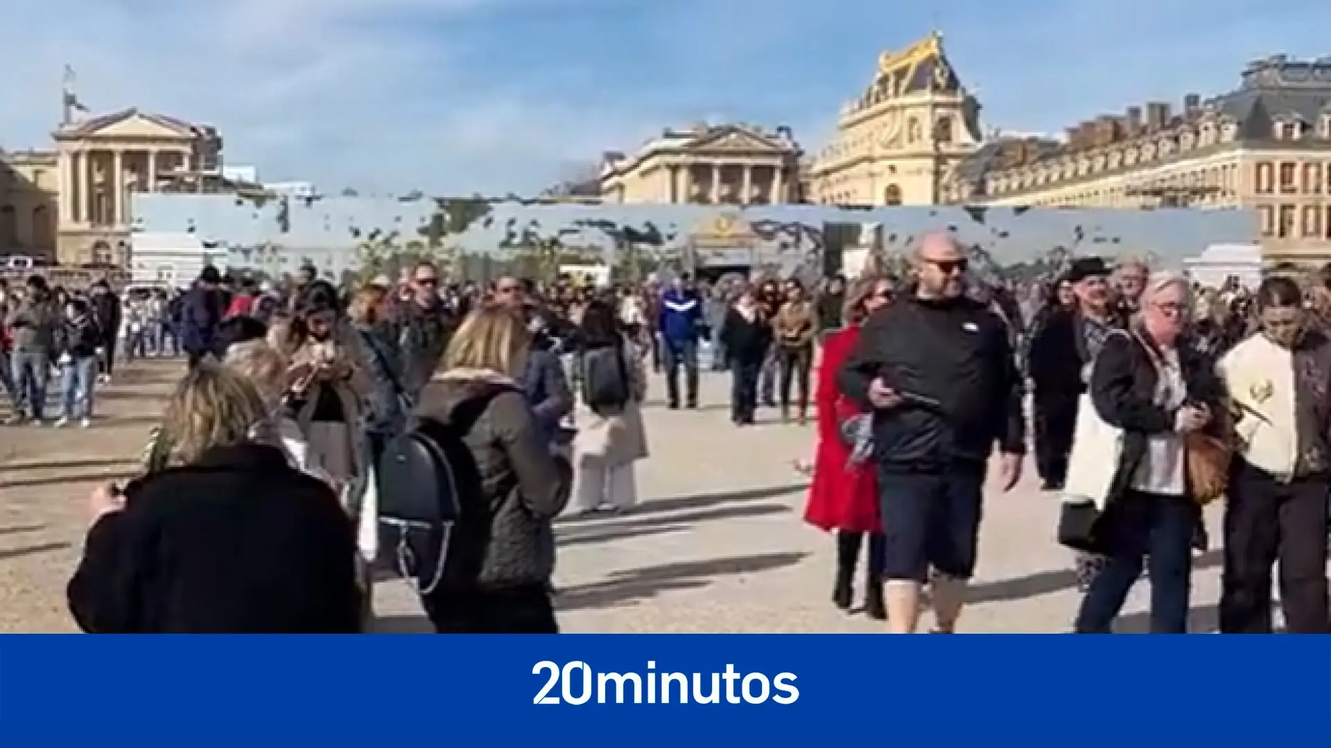 El Palacio de Versalles de Francia es evacuado por una nueva amenaza de bomba