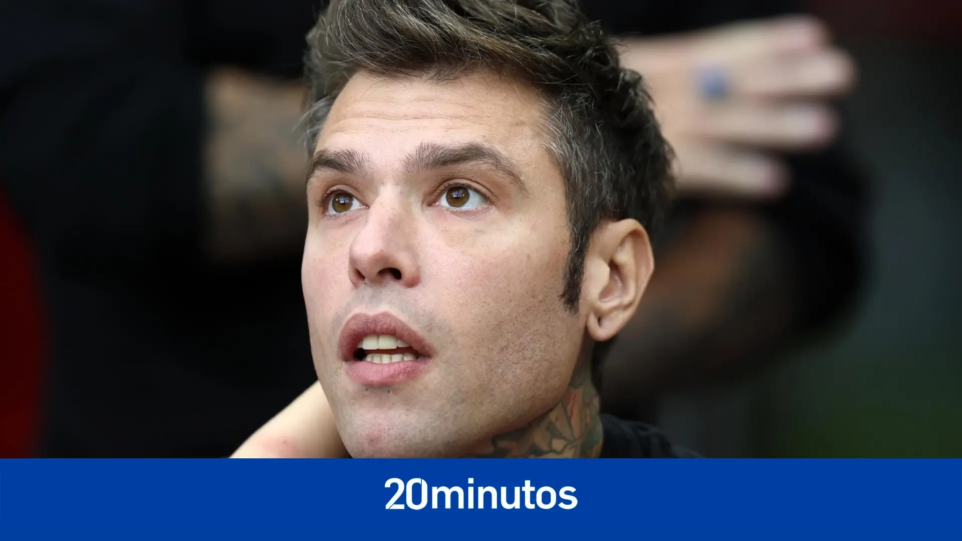 El rapero Fedez, marido de Chiara Ferragni, ingresado de urgencia por una grave hemorragia