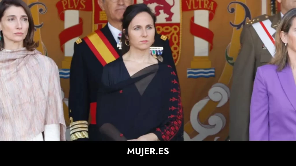 Ione Belarra hace un guiño a Palestina con este curioso detalle de su look del Día de la Hispanidad