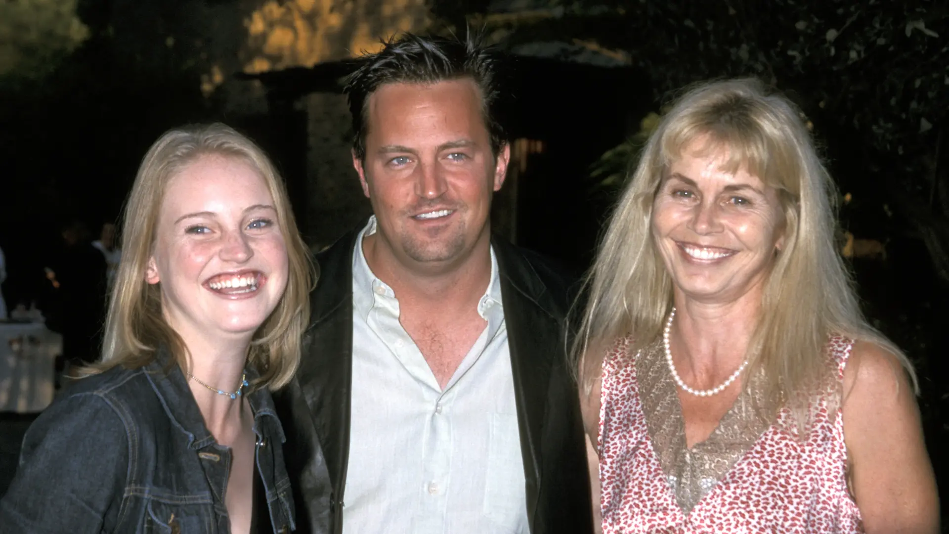 La familia de Matthew Perry, con el «corazón roto» tras la muerte del actor