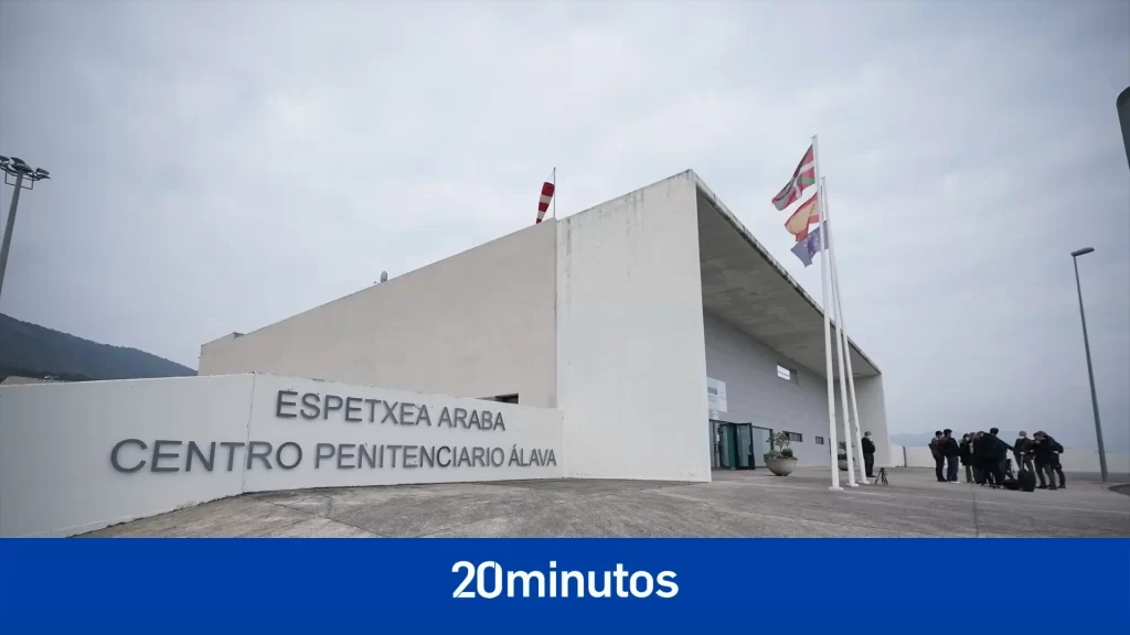 Las cárceles vascas, con más presos y problemas de plantilla tras dos años de transferencia