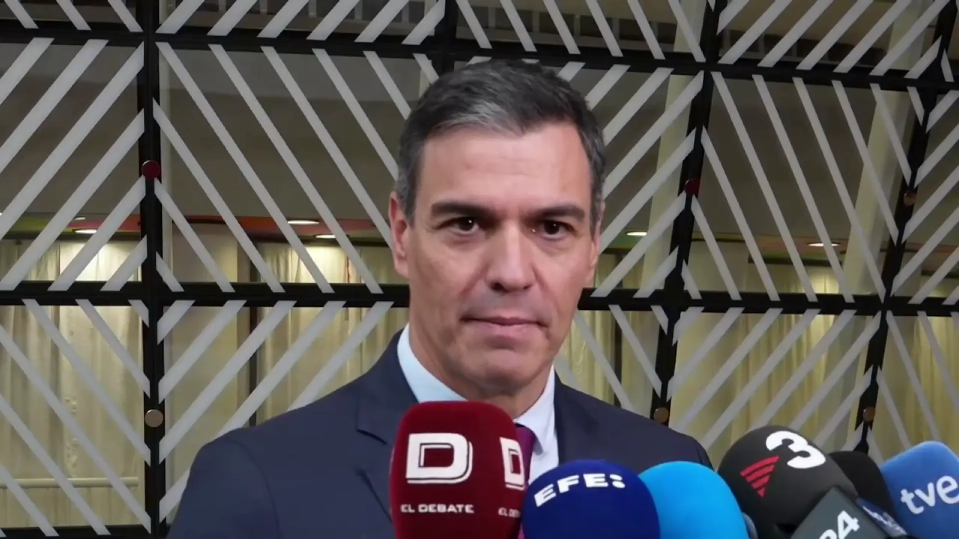 De ser «inconstitucional e ilegal» a ser clave para «el interés general de España»