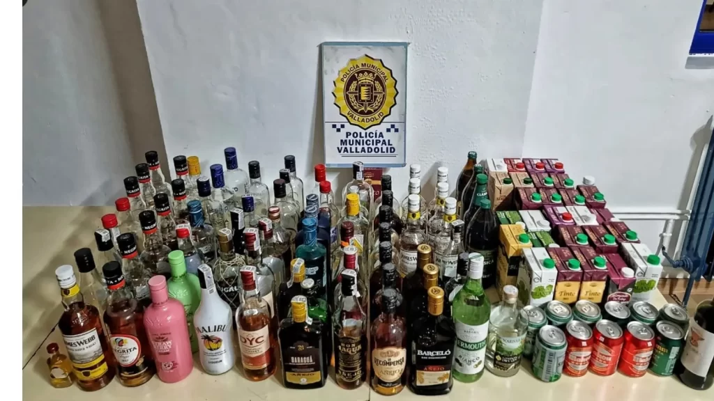 Interceptan un ‘macrobotellón’ de menores en Valladolid durante la noche de Halloween en la que se requisaron más de 60 botellas