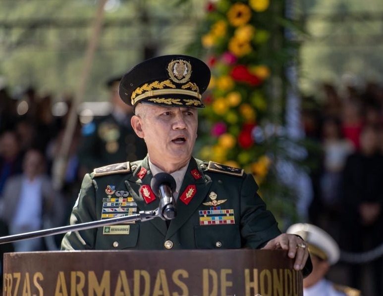 Roosevelt Hernández y la politización del ejército hondureño