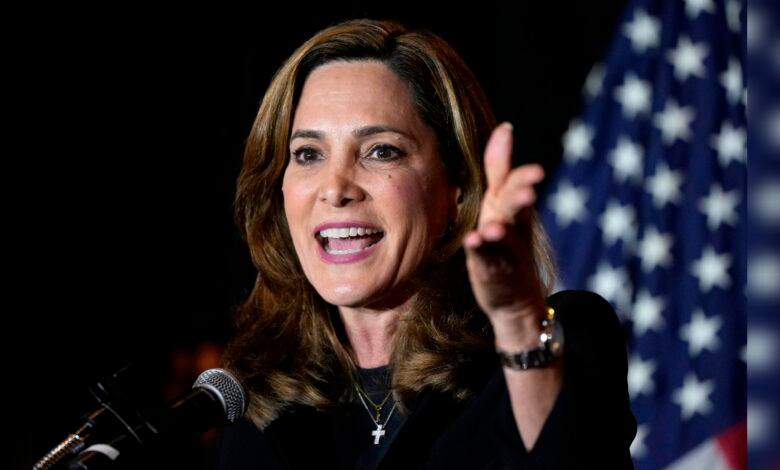 Denuncian impulso castrochavista desde el oficialismo en Honduras