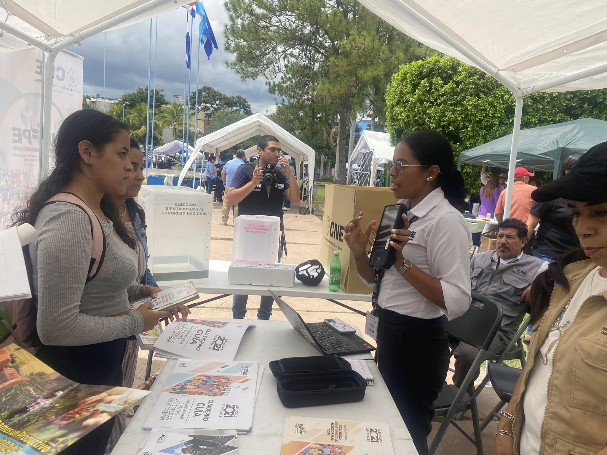 Señalamientos contra LIBRE elevan tensión preelectoral en Honduras Señalamientos contra LIBRE elevan tensión preelectoral en Honduras
