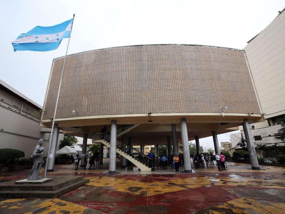 LIBRE y su Influencia en la Comisión Permanente del Congreso Hondureño
